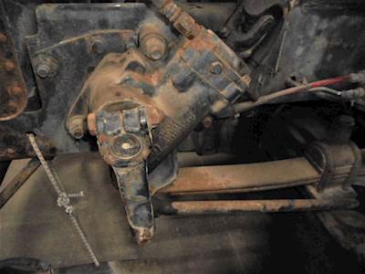 TRW/ROSS TAS65002 Steering Gear / Rack for a 2000 Freightliner FLD