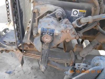 TRW/ROSS TAS65001 Steering Gear / Rack for a 2000 Peterbilt 379