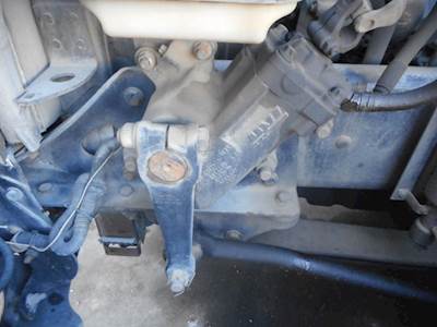 TRW/ROSS THP60001 Steering Gear / Rack for a 2005 Freightliner CENTURY CLASS