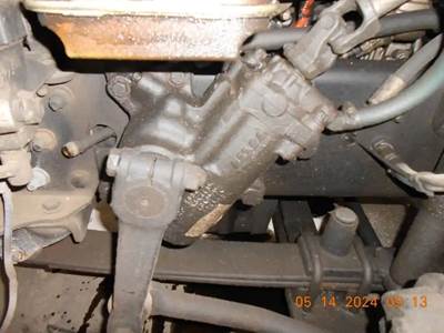 TRW/ROSS THP60004 Steering Gear / Rack for a 2015 Freightliner Cascadia