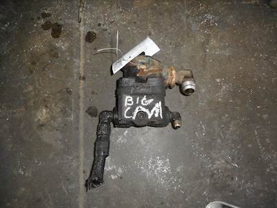 Cummins Big Cam Steering Pump for a 1986 Freightliner CL-112