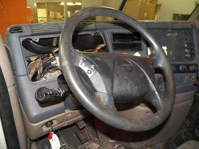 Freightliner Cascadia 125 Steering Wheel for a 2011 Freightliner Cascadia