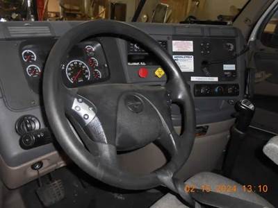 Freightliner Cascadia Steering Wheel