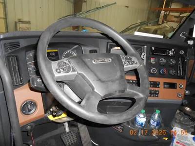 Freightliner Cascadia Steering Wheel