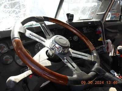 Freightliner Columbia Steering Wheel