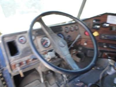 Freightliner FLD Steering Wheel