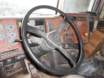 International 9400 Steering Wheel