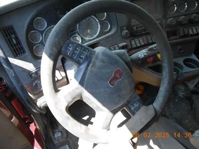 Kenworth T680 Steering Wheel