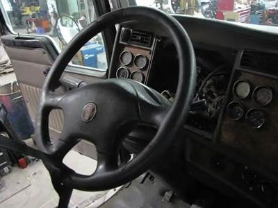 Kenworth T800 Steering Wheel
