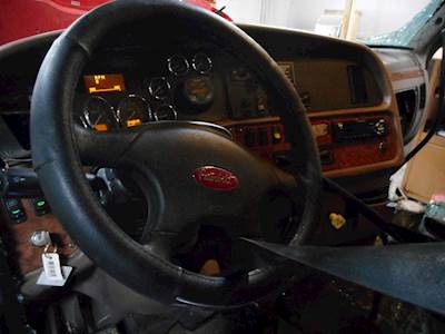 Peterbilt 587 Steering Wheel