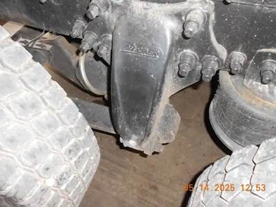 Freightliner AIRLINER Suspension for a 1999 Sterling L9500