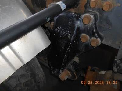 Freightliner AIRLINER Suspension for a 1989 International 9370