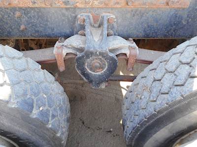 Freightliner Columbia 112 Suspension for a 1986 Freightliner CL-112