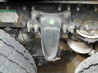 Freightliner Century Class Suspension