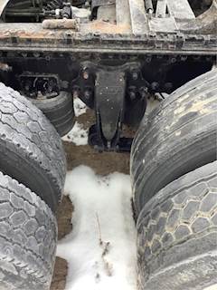 Freightliner Century Class Suspension