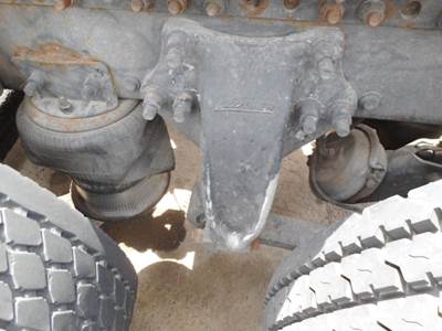 Freightliner Century Class Suspension