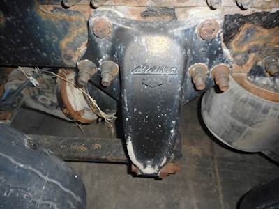 Freightliner FLD Suspension