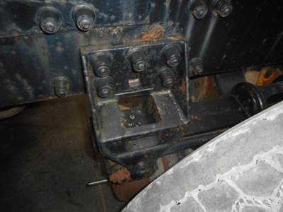 Freightliner FLD Suspension