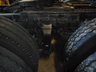 Freightliner FLD120 Suspension for a 1991 Freightliner FLD112
