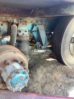 Freightliner FLD120 Suspension