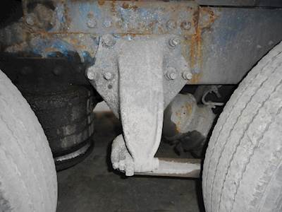 Freightliner FLD120 Classic Suspension for a 2000 Freightliner Classic 120