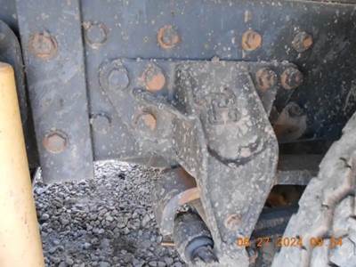 Hendrickson Suspension for a 2003 International 2674