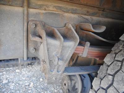 International 4900 Suspension