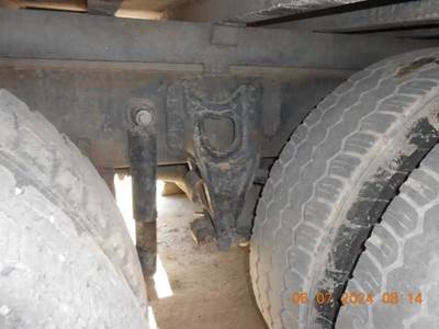 International 9100i Suspension