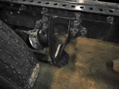 International DuraStar 4400 Suspension