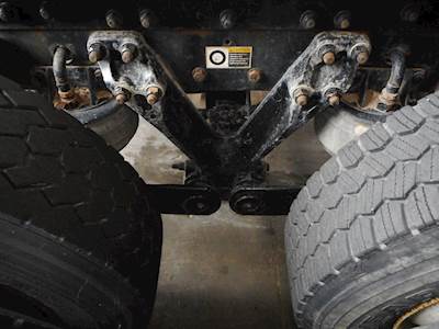 Kenworth T800B Suspension