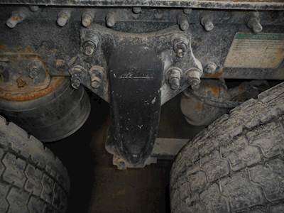 Sterling 9500 Series Suspension