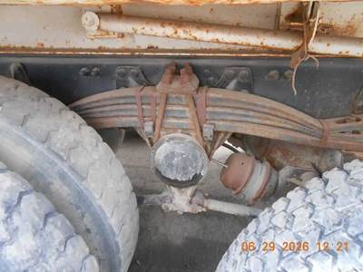 Volvo Suspension for a 1995 Autocar ACL64