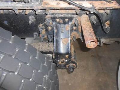 Volvo VNL Suspension