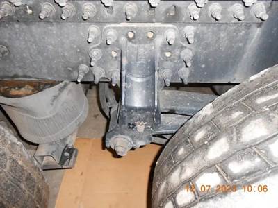 Volvo VNL Suspension