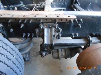 Volvo VNL Suspension