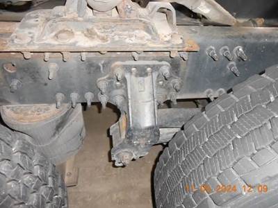 Volvo VNL Suspension