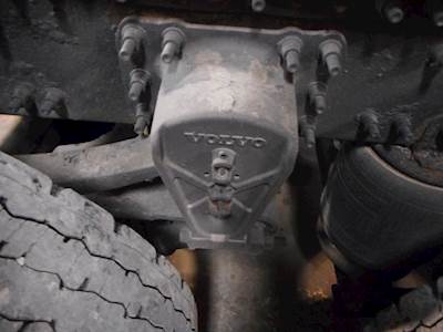Volvo VNL64T Suspension