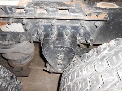 Volvo VNL64T Suspension