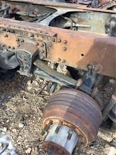 Volvo VNL64T660 Suspension