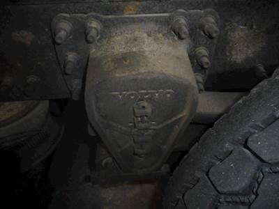 Volvo VNL780 Suspension for a 2004 Volvo VNL 780