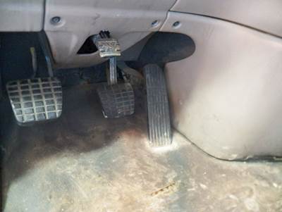 Freightliner Cascadia 125 Throttle Position Sensor for a 2011 Freightliner Cascadia