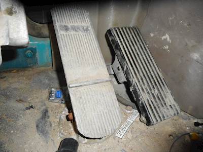 International 9400i Throttle Position Sensor