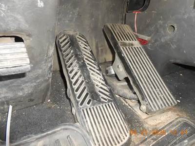 Kenworth W900 Throttle Position Sensor