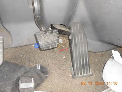 Peterbilt 384 Throttle Position Sensor