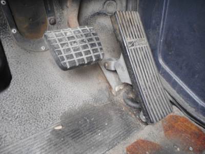 Volvo VN Throttle Position Sensor