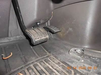 Volvo VN Throttle Position Sensor