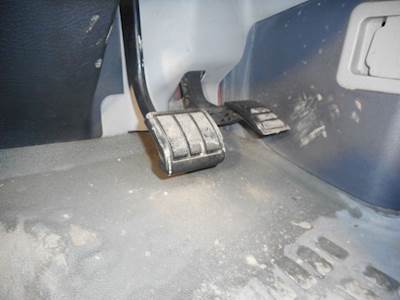 Volvo VNL Throttle Position Sensor