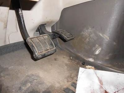 Volvo VNL Throttle Position Sensor