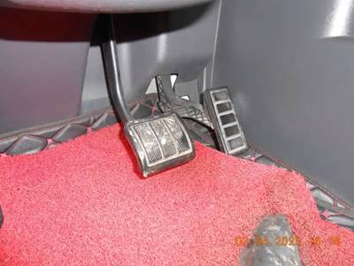 Volvo VNL Throttle Position Sensor