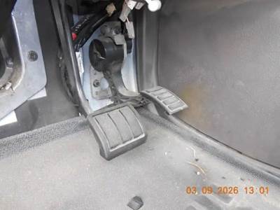 Volvo VNL Throttle Position Sensor